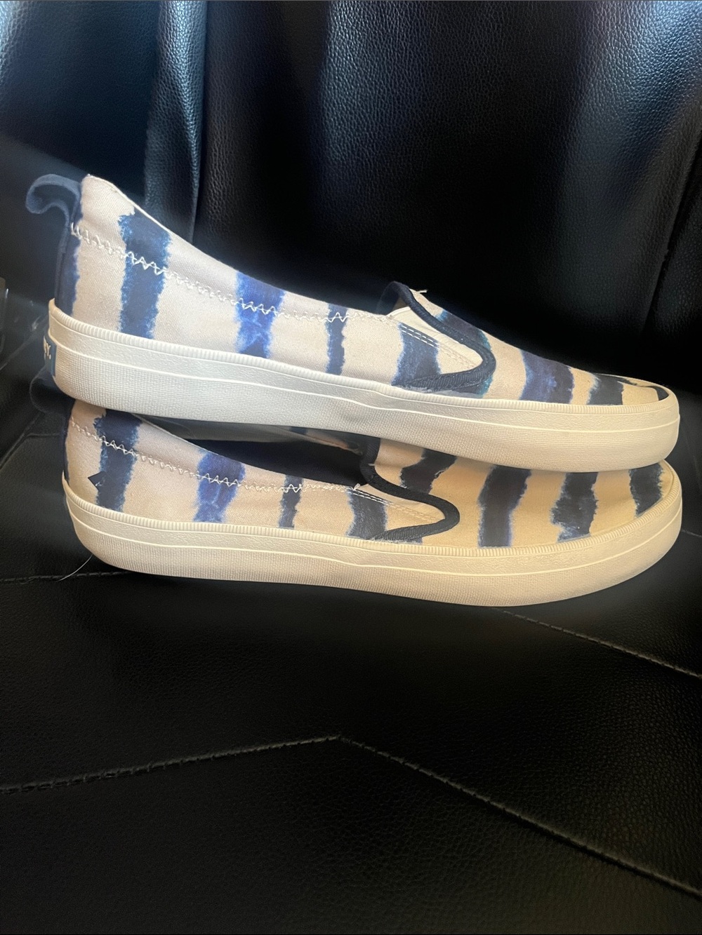 Sperry Crest Twin Gore Navy Tie Dye Stripe Slip Ons - Picture 3 of 6